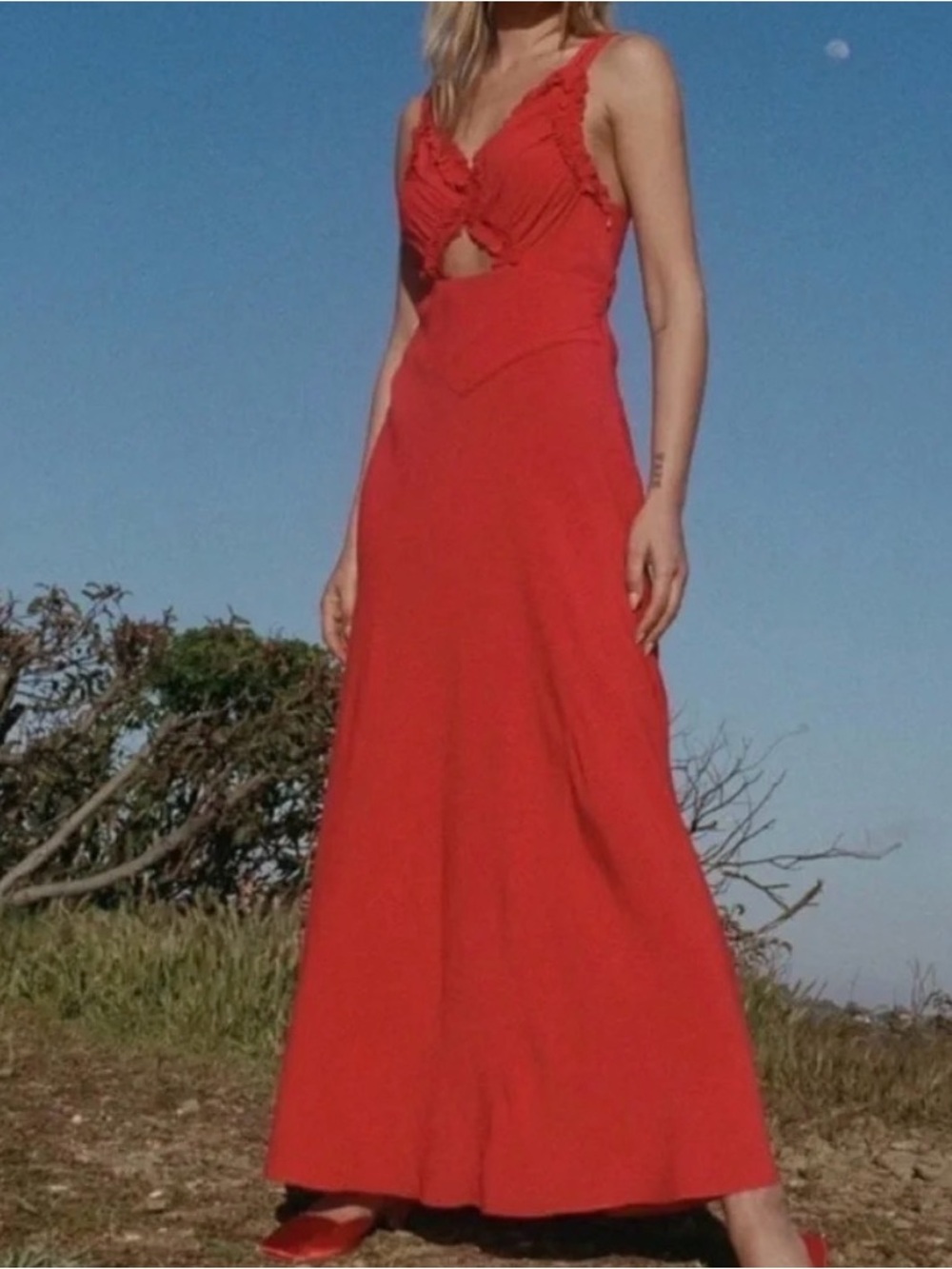 Doen Amoretta Maxi Tigerlily Red Ruffled Cut Out dress size XL